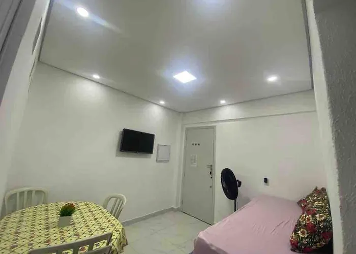 Lindo Apartamento Ao Lado Da Praia Com Garagem